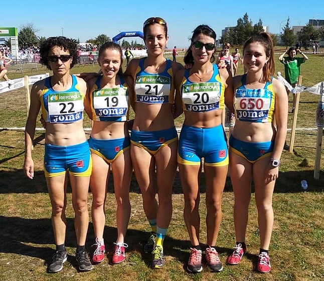 Amada y Ana Begoña con la selección&nbsp;Canaria